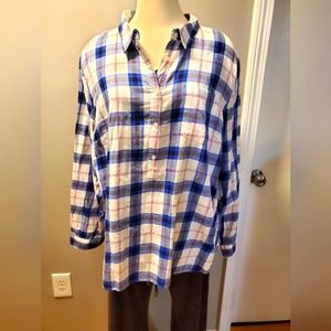 Women 2X Gap Plaid Shirt